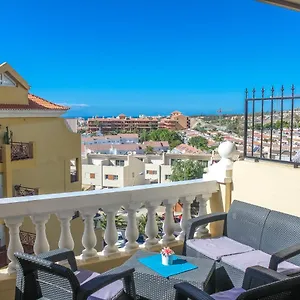 Castle Harbour Phoebe's Flat Los Cristianos By Lovetenerife Los Cristianos (Tenerife)